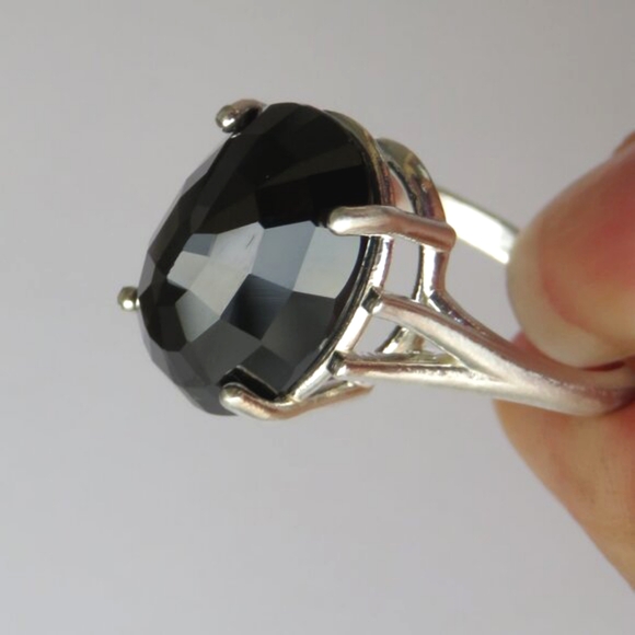 Natural Large Midnight Purple Spinel In Sterling Silver Ring, 9.94ct Size 8 - Picture 7 of 17